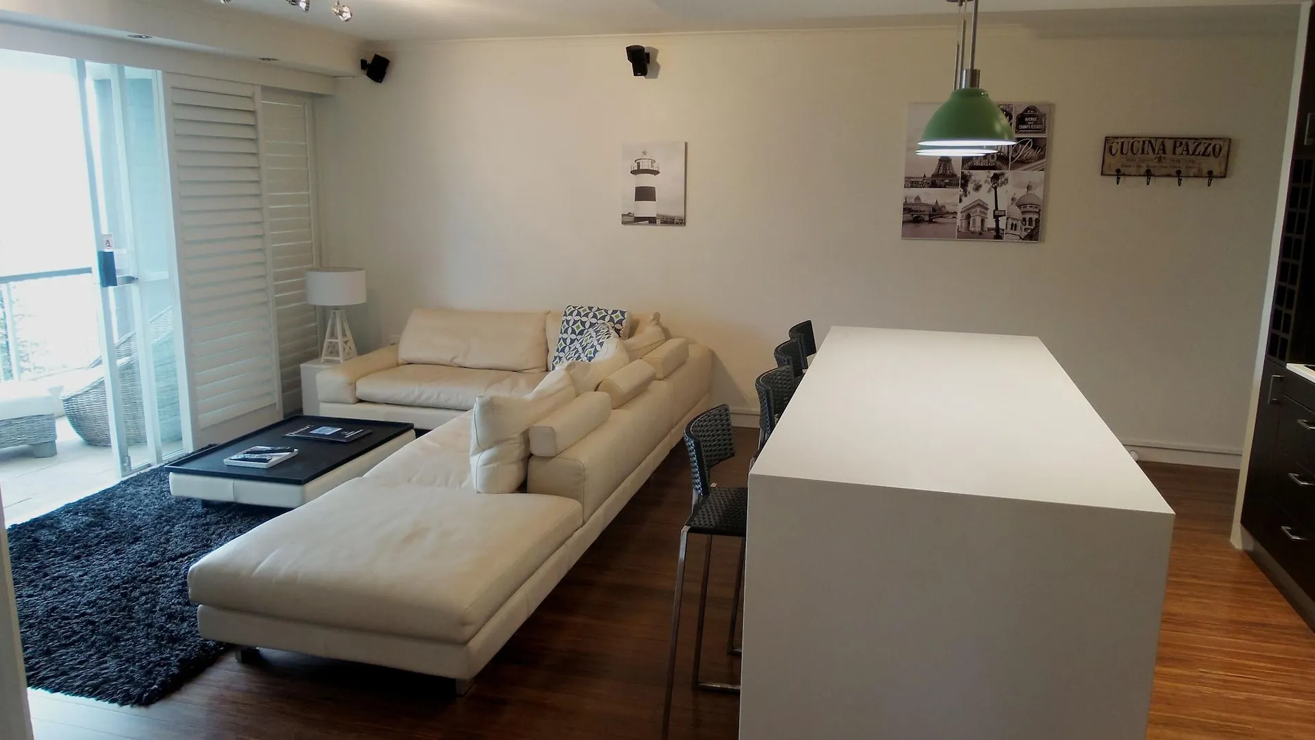 Surfers Beachside Holiday Apartments Gold Coast