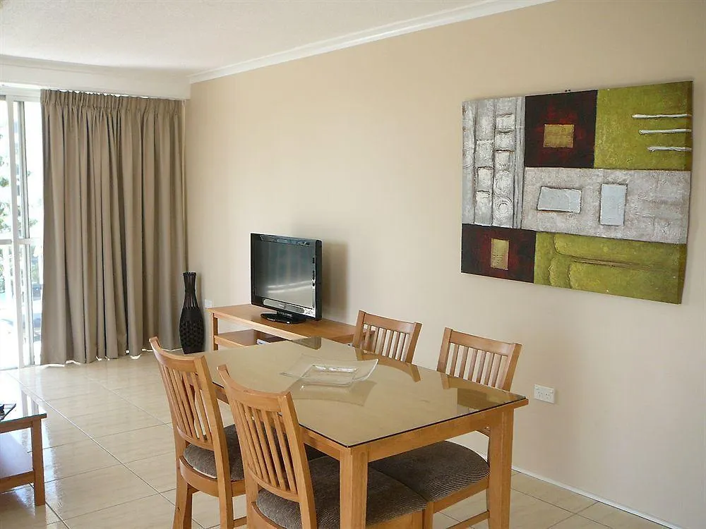 **** Aparthotel Surfers Beachside Holiday Apartments Gold Coast Australia