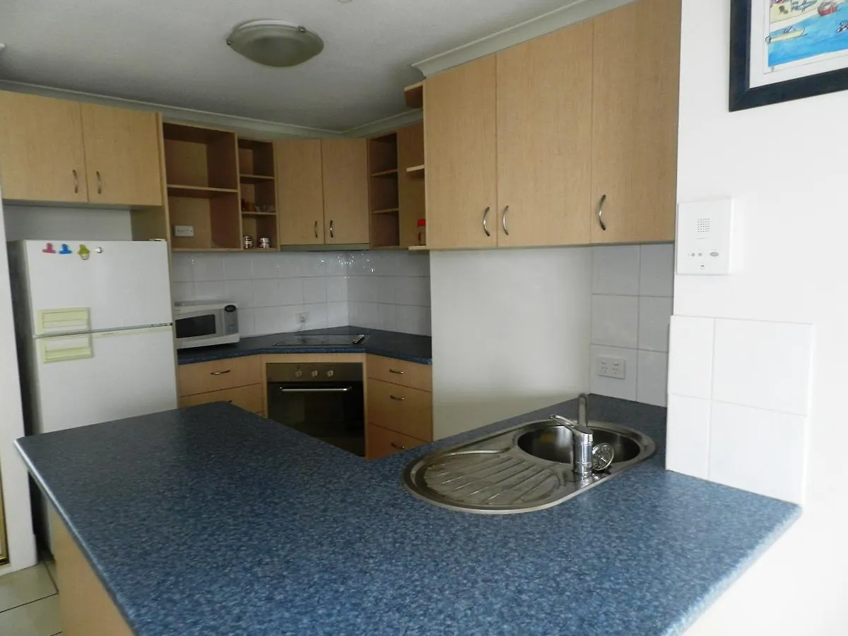 Surfers Beachside Holiday Apartments Gold Coast 4*,  Australia